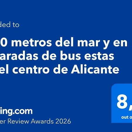 A 50 Metros Del Mar Y En 2 Paradas De Bus Estas En El Centro De Apartmán *