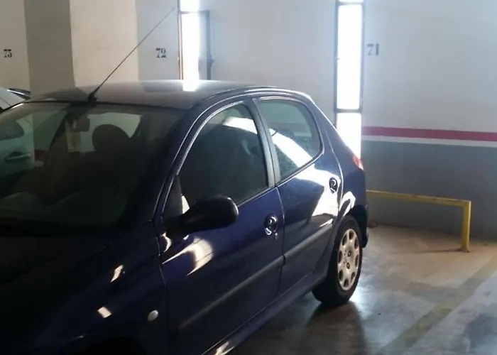 Apartmán A 50 Metros Del Mar Y En 2 Paradas De Bus Estas En El Centro De *